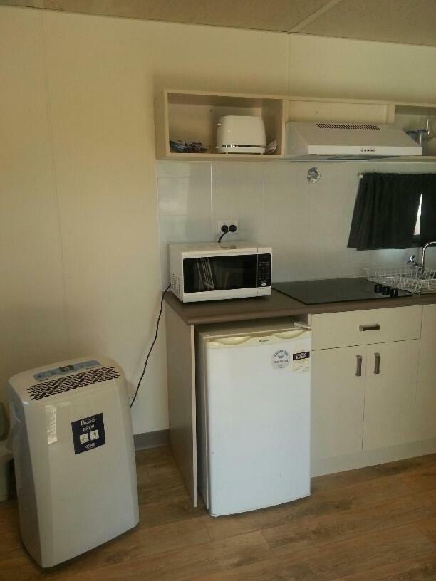 Green Head Caravan Park Villa Bagian luar foto