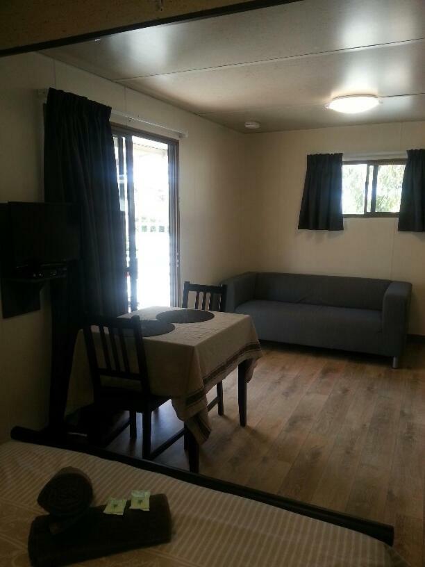 Green Head Caravan Park Villa Bagian luar foto