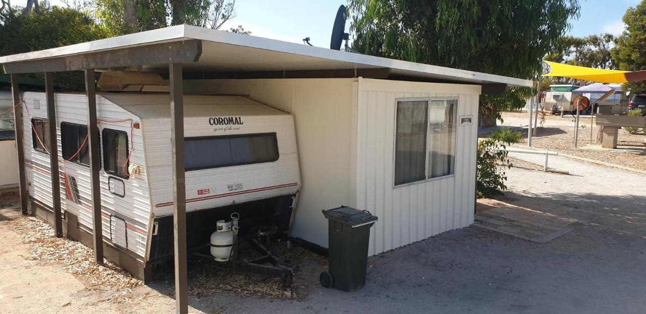 Green Head Caravan Park Villa Bagian luar foto